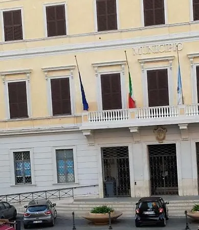Regal House 2* Anzio